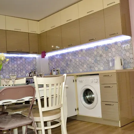 Location !!free Parking!! 